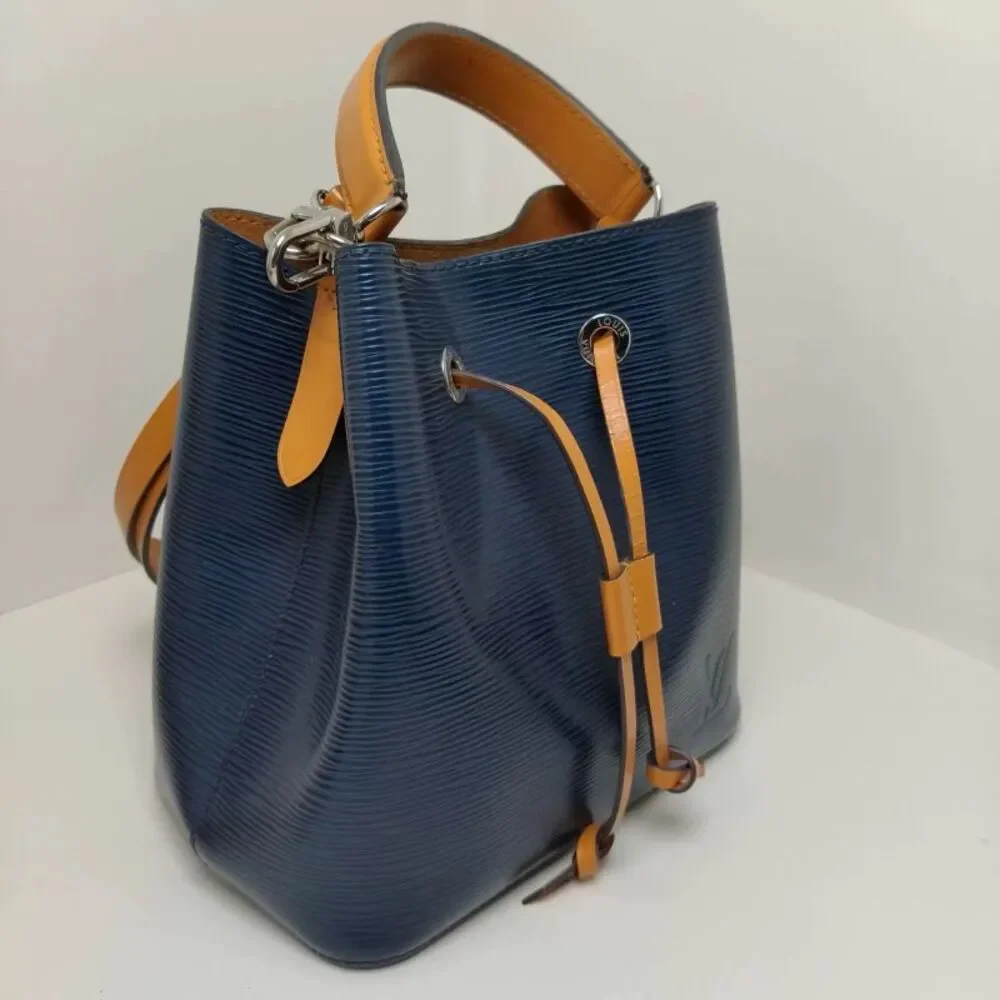 Louis Vuitton Women Pre-Loved Bag Very Good Condition